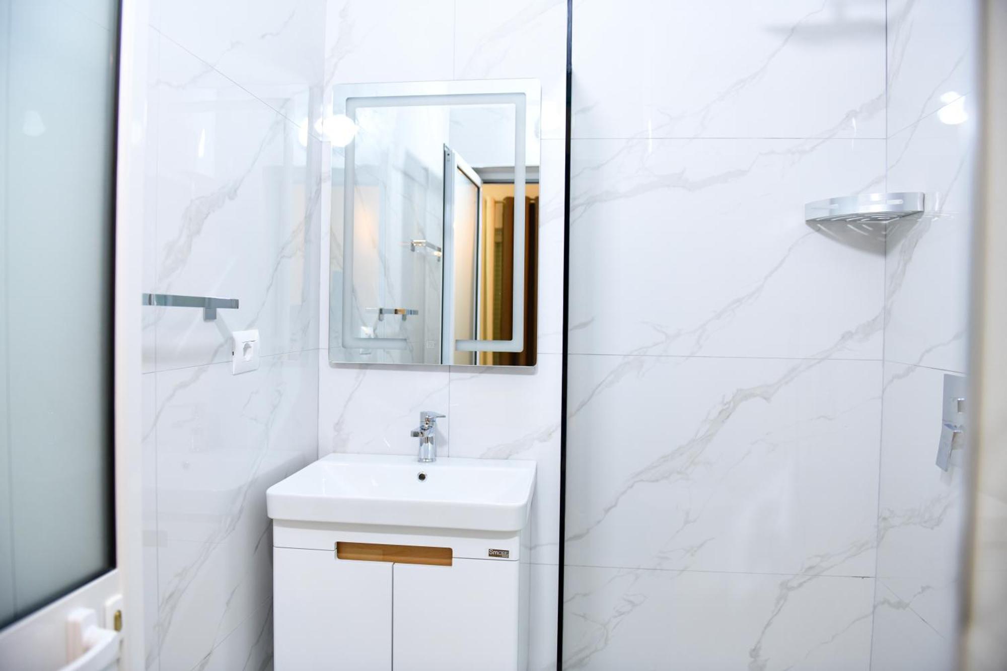 Guest House Cela City Centre بيرات المظهر الخارجي الصورة
