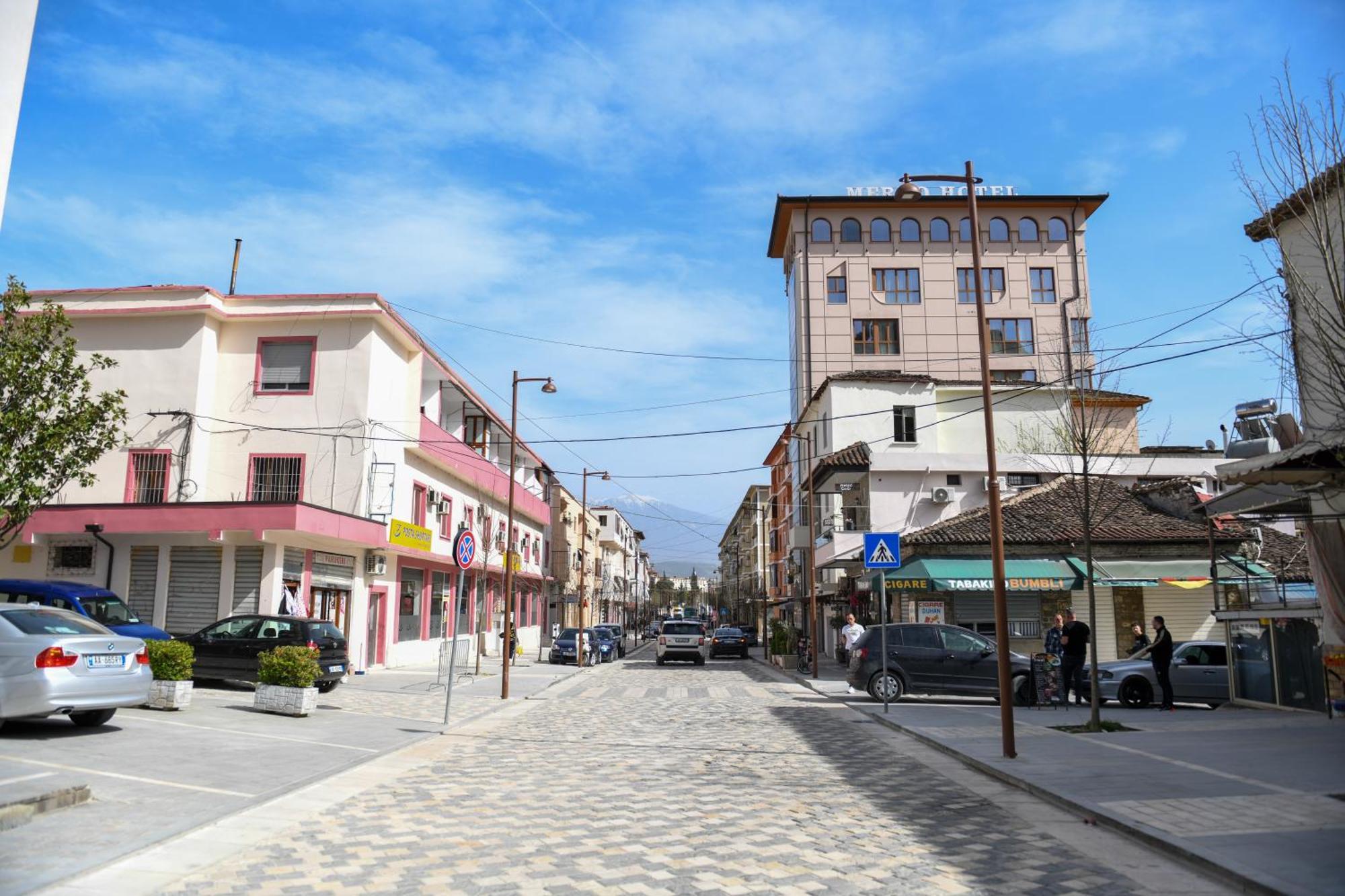 Guest House Cela City Centre بيرات المظهر الخارجي الصورة
